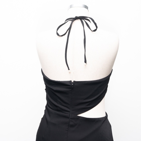 Avec Les Filles - Floral Applique Cutout Halter Midi Dress - Picture 6 of 13